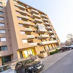 Opal Luxury Aviatiei