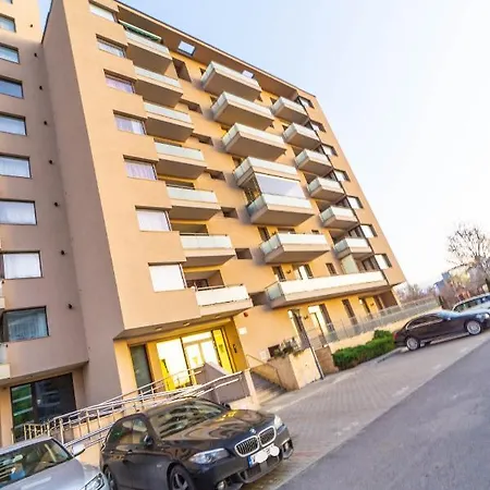 Opal Luxury Aviatiei