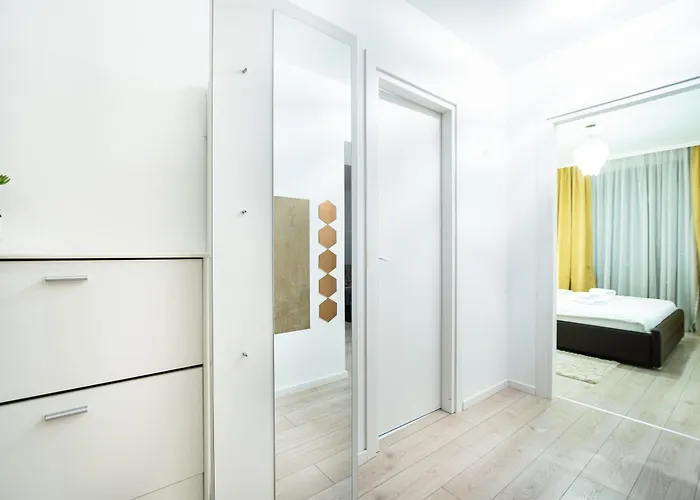 Opal Luxury Aviatiei