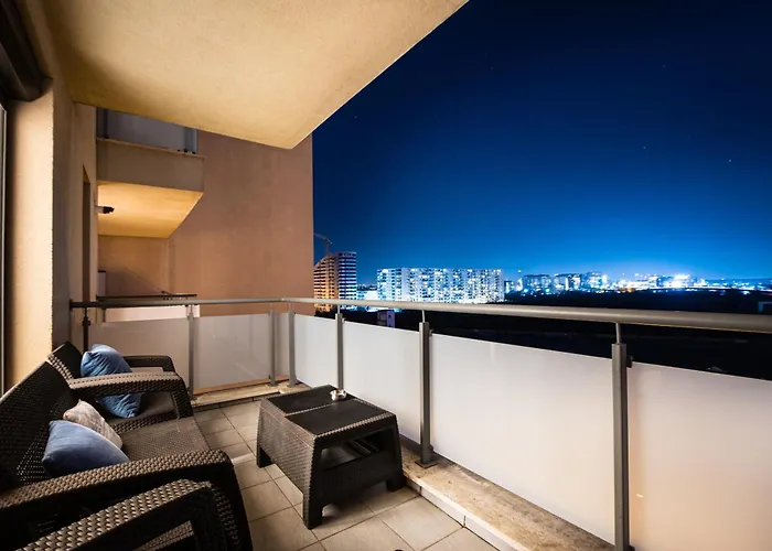 Opal Luxury Aviatiei * Bucureşti